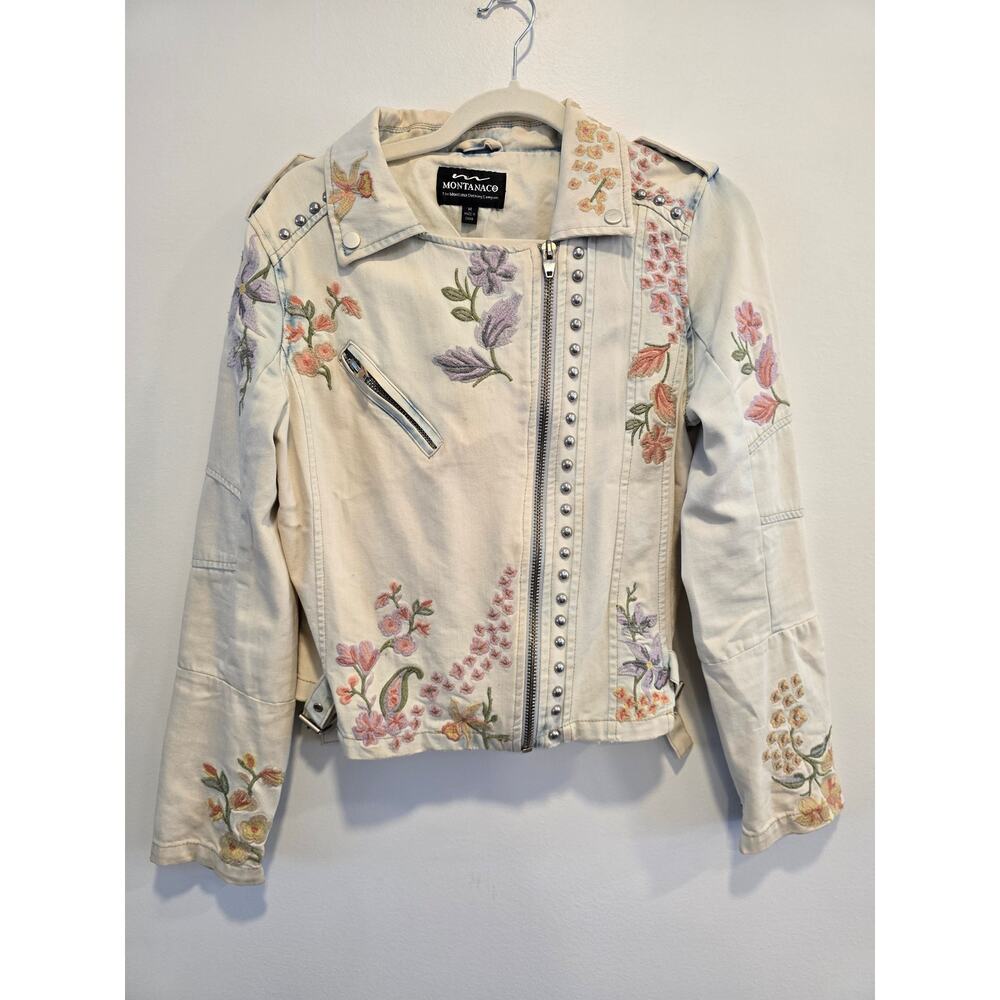 Montanaco Embroidered Flower Cream Jacket Size Medium- Beautiful